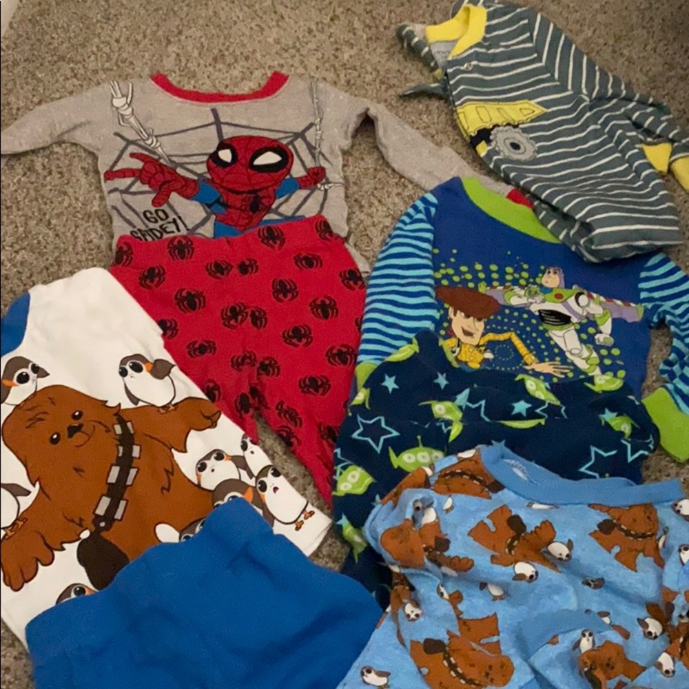 Cute 2T pajama lot
